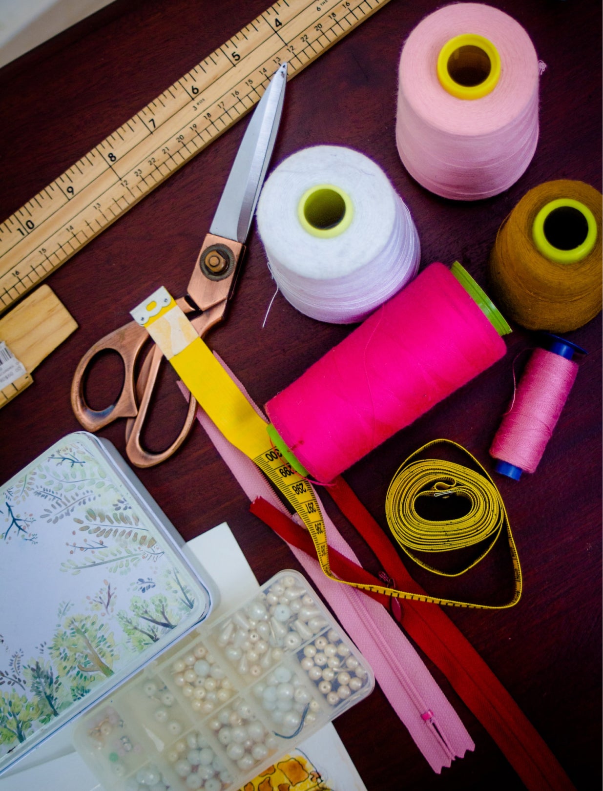 Basic Sewing Course for Adults, 8 lessons/16 hours (offline)